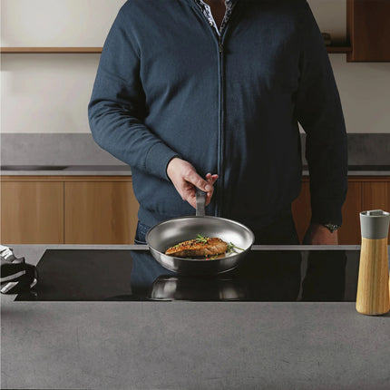 BERGHOFF - Frying Pan/Roasting Pan - Leo - Ø24 cm - Stainless Steel image