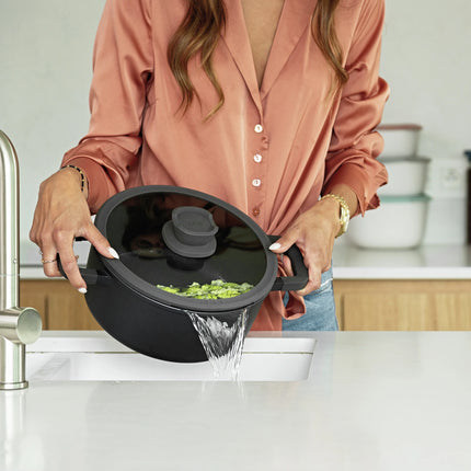 BERGHOFF - Saucepan - Leo Stone+ - Ø24 cm x 14 cm - With lid - Aluminum image