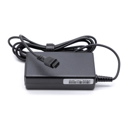 PREMIUM - Laptop charger - With 17 different connections - 65 W image